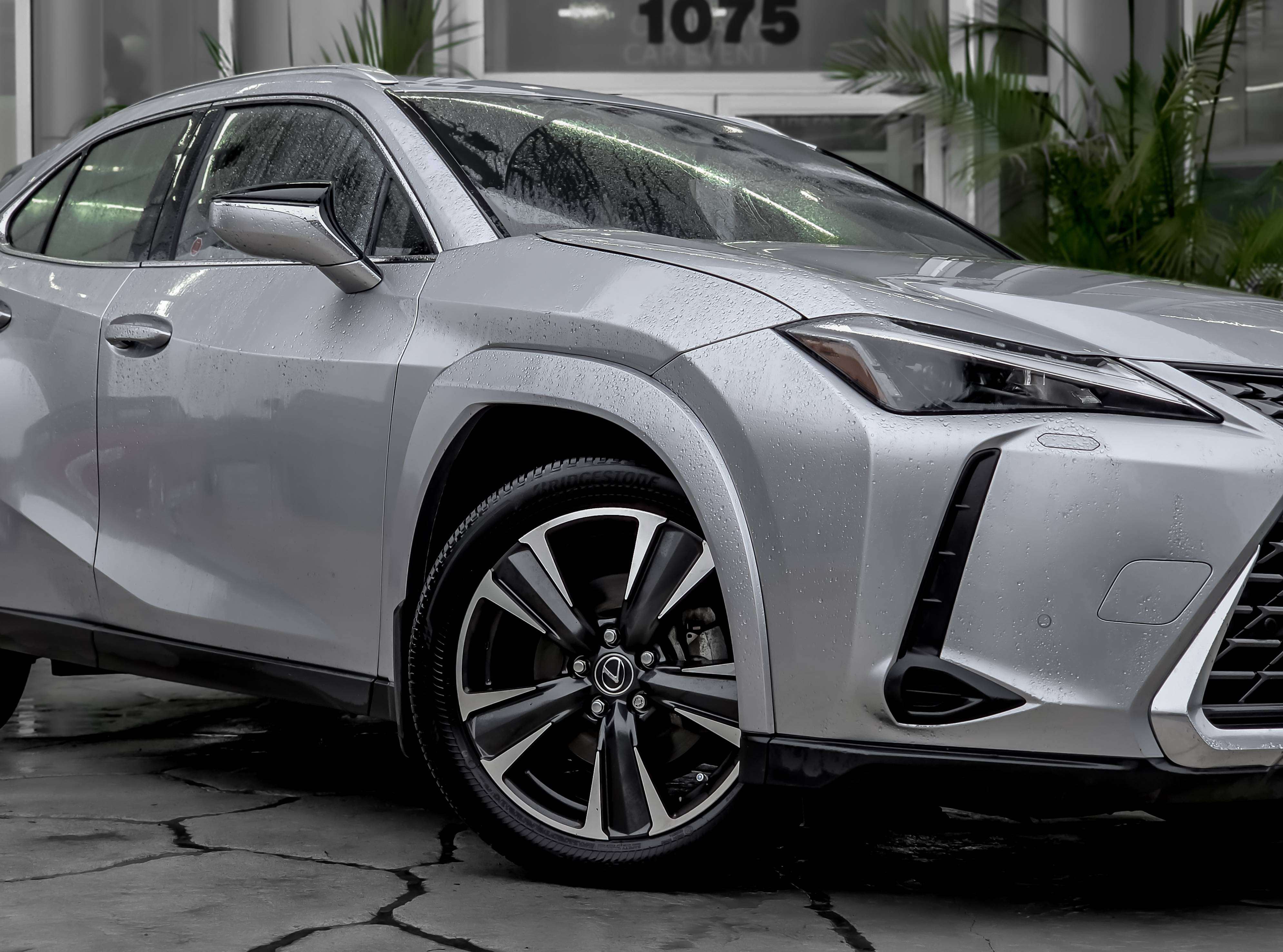 2025 Lexus UX 300H | Luxury Pkg | Lexus Certified — снимка 1