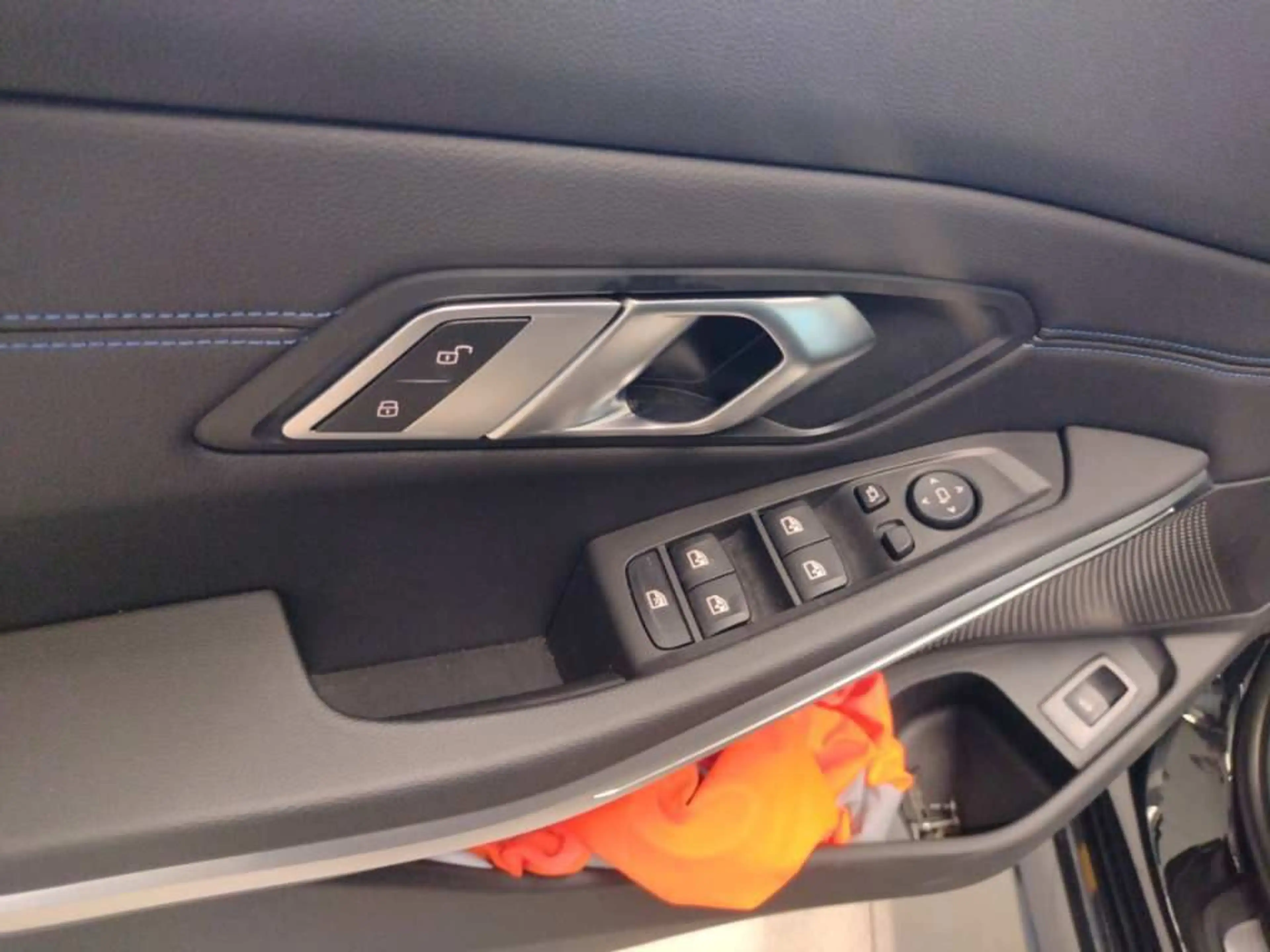 BMW 320 320 d xDrive M Sport — photo 13