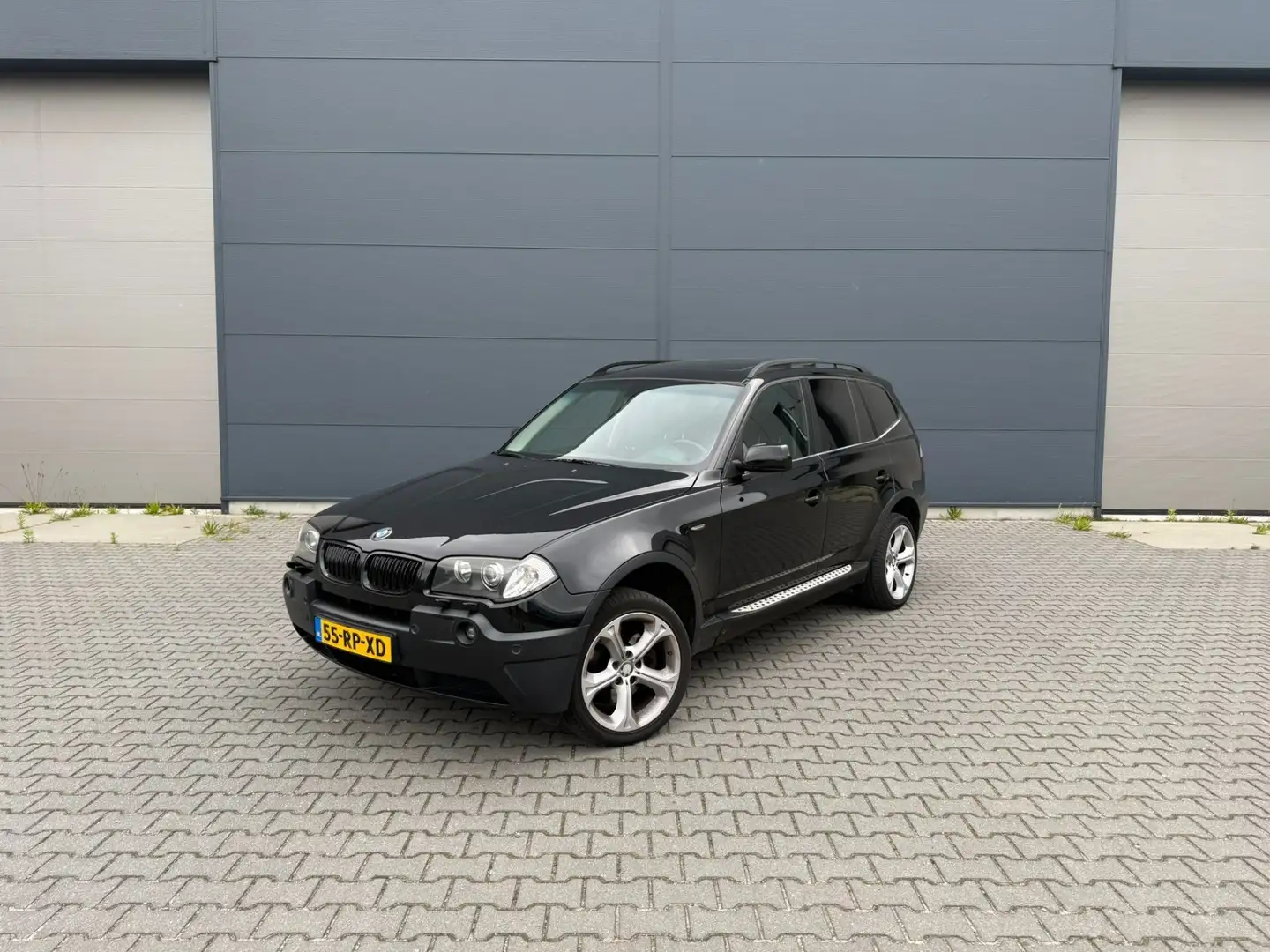 BMW 3.0i High Executive Negru - 1
