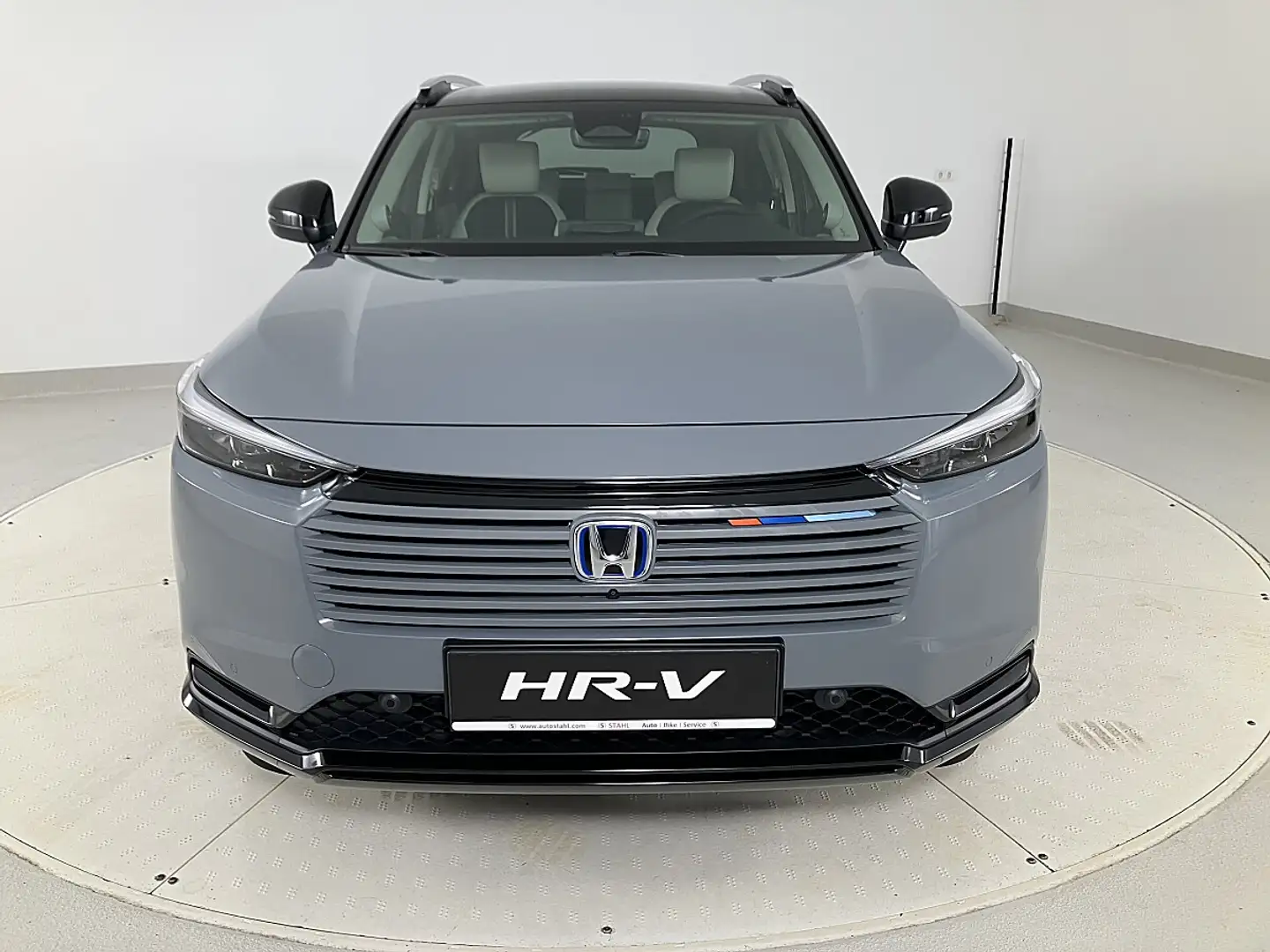 Honda HR-V 1,5 i-MMD Hybrid 2WD Advance Style Aut. Grau - 2