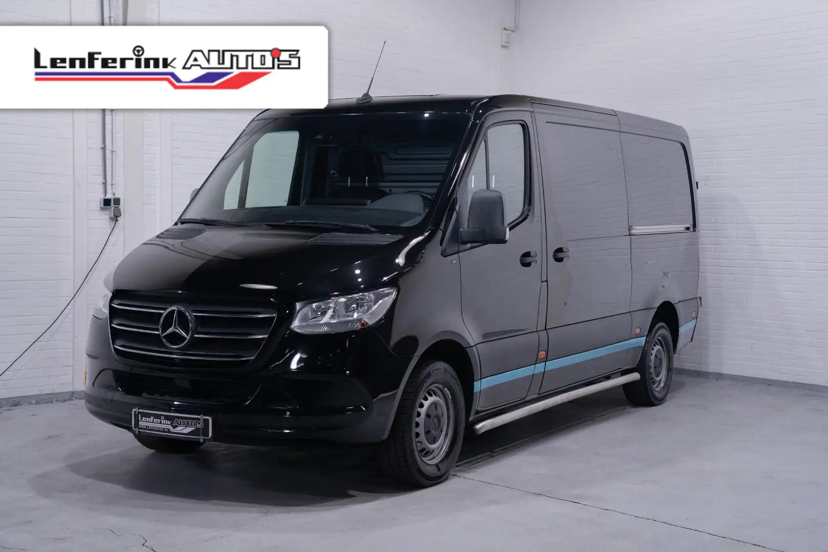 Mercedes-Benz Sprinter 314 CDI 143 pk Aut. L2H1 Navi, 2x Schuifdeur 360 C Zwart - 1