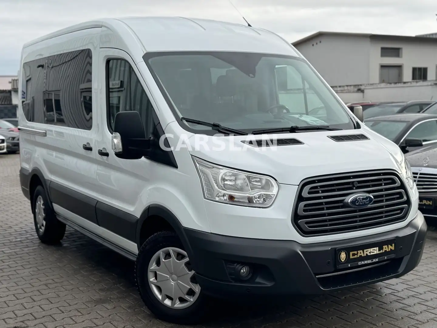 Ford Transit 350 "2.HAND+9-SITZER+LANG+HOCH+LED+AHK" Bílá - 1