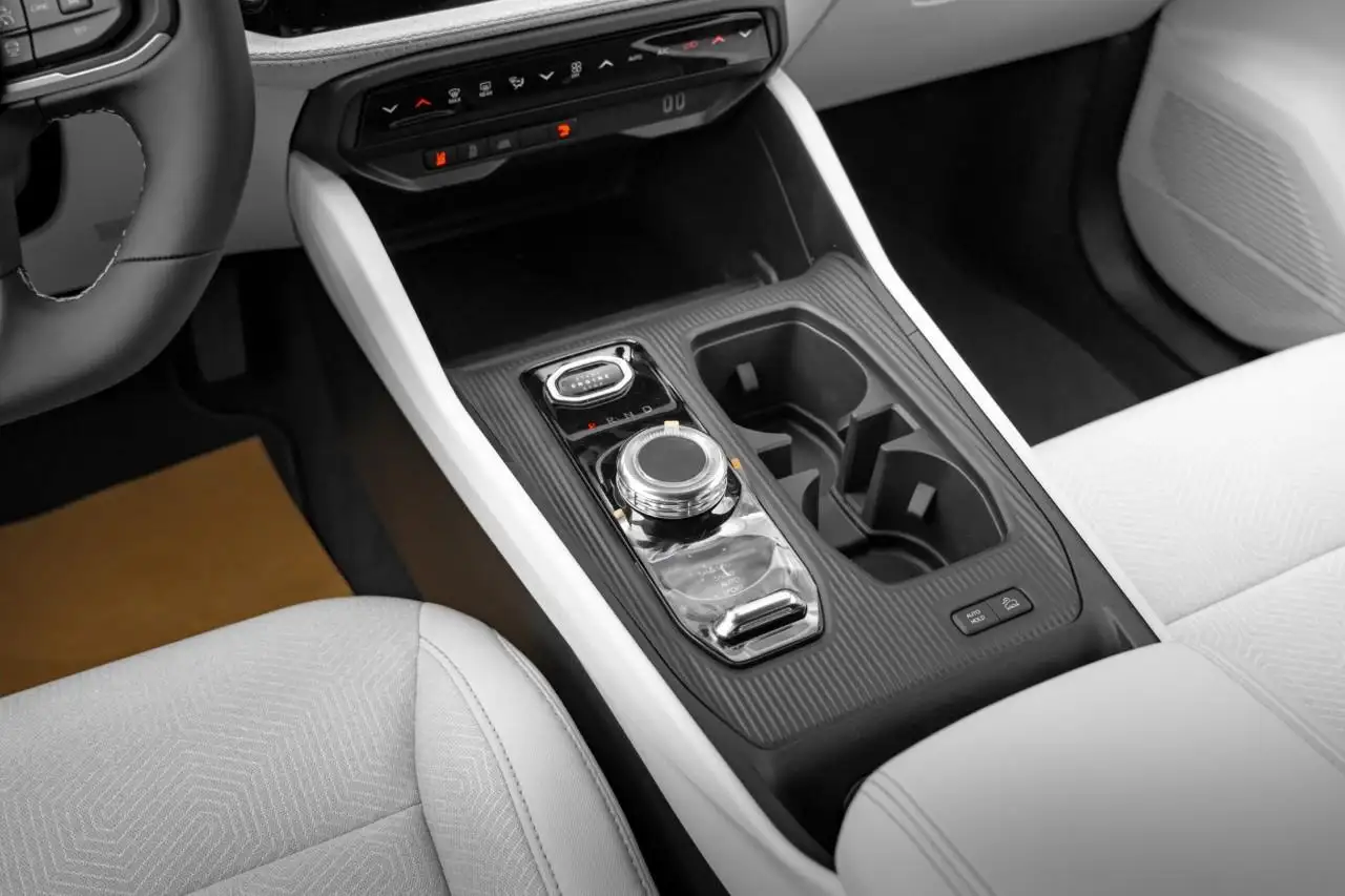 Jeep Cherokee снимка Jeep Cherokee