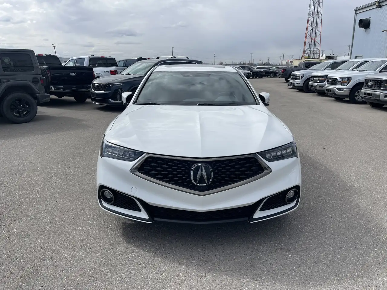 Acura TLX снимка Acura TLX