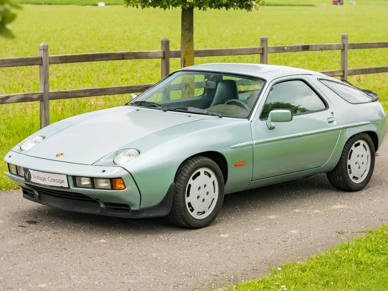 Porsche 928 S, foto 3