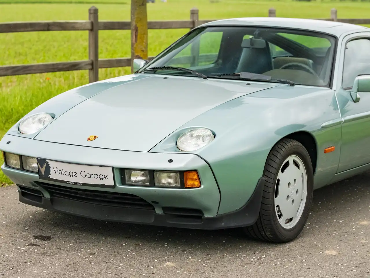 Porsche 928 S, foto 8