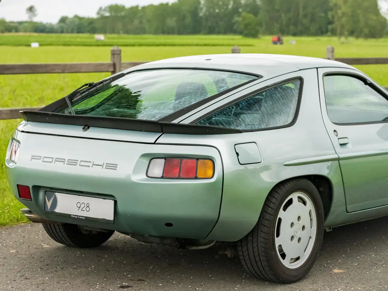 Porsche 928 S, foto 10