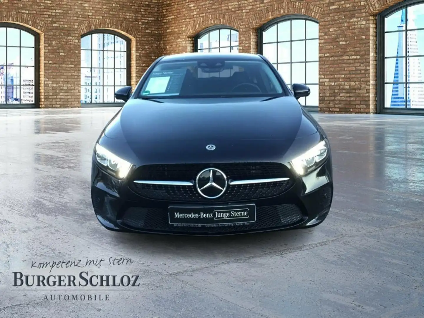 Mercedes-Benz A 250 e Limousine 360 ACC AUT HUD Kam. KlimaA LM Schwarz - 2