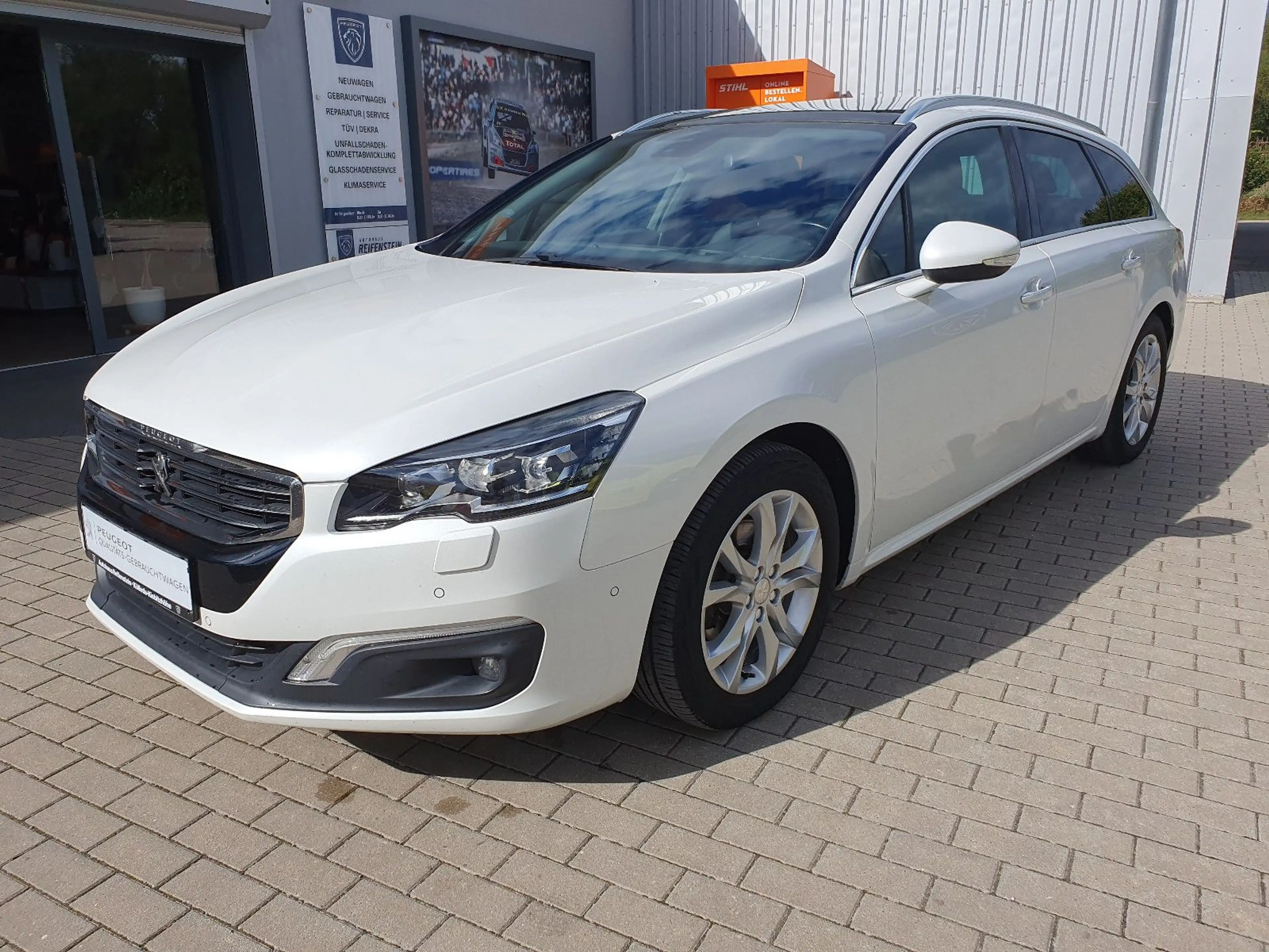 Peugeot 508 SW Allure HDI 150 LED NAVI SHZ AHK PANORAMAD