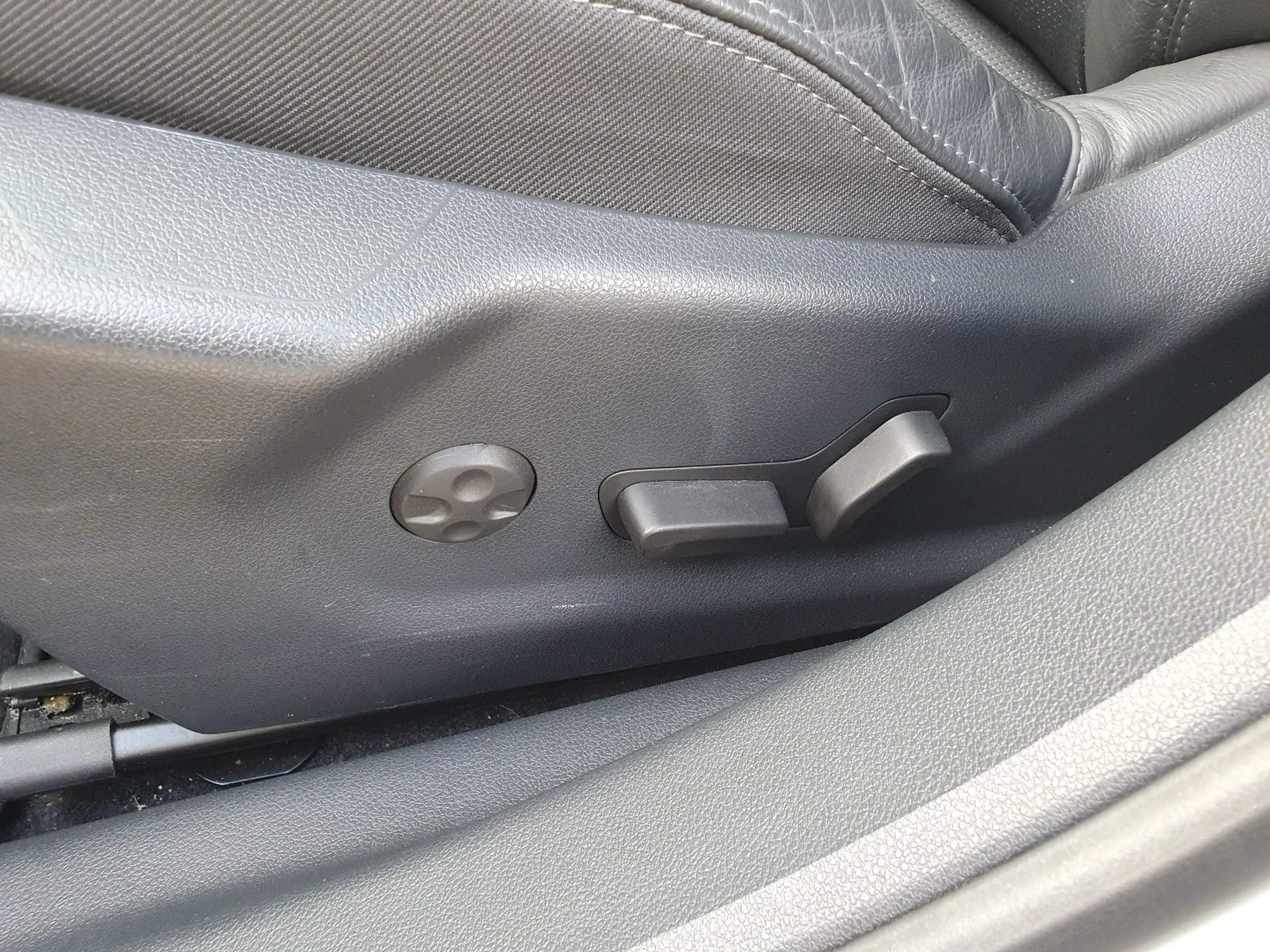 Peugeot 508 SW Allure HDI 150 LED NAVI SHZ AHK PANORAMAD — photo 10