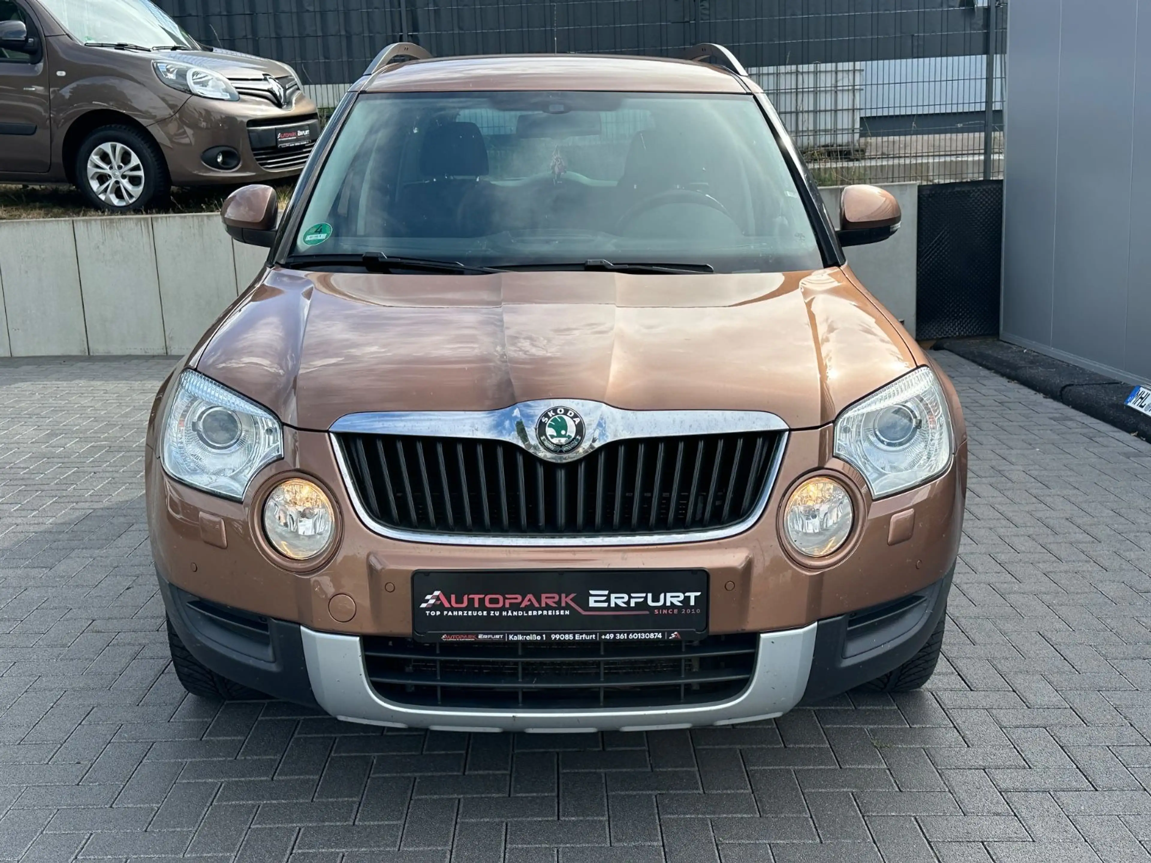 Skoda Yeti Plus Edition 4x4*Klima*Temp*Navi*Xenon — photo 10