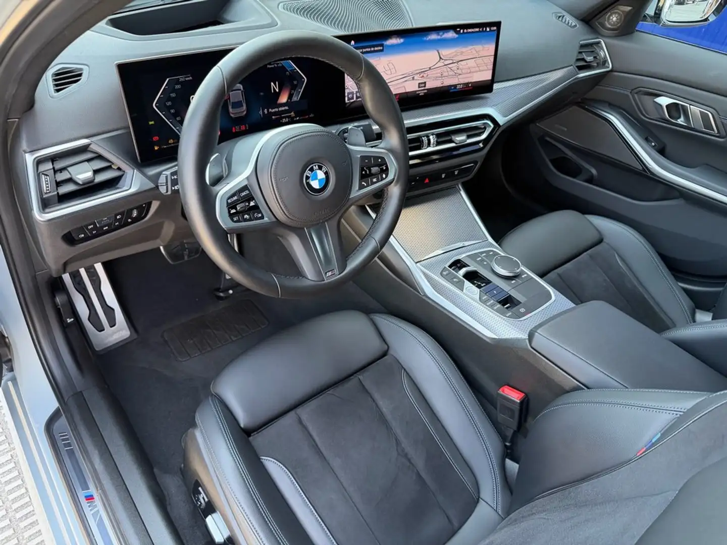 BMW 320 320d Auto. Gris - 2