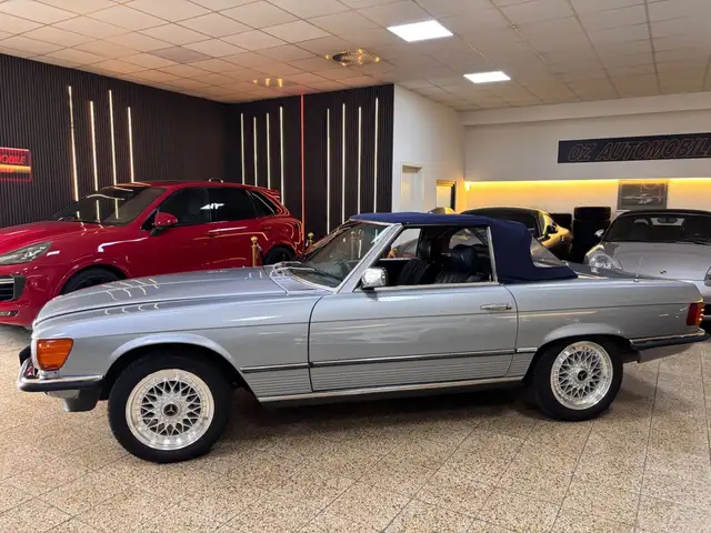 Mercedes-Benz SL 380