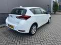 Toyota Auris 1.8 HYBRID ASP. A camera Blanc - thumbnail 2