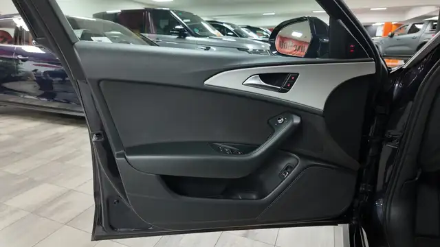 Audi A6 view 15