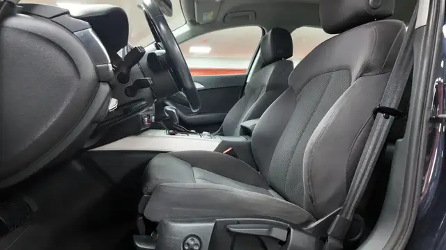 Audi A6 view 18