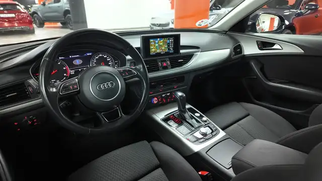 Audi A6 view 29