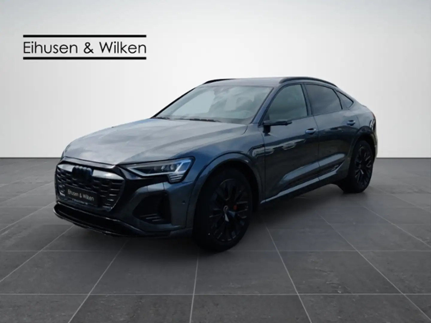 Audi Q8 e-tron +SPORTBACK+EDITION+S-LINE+HU+ Grau - 2
