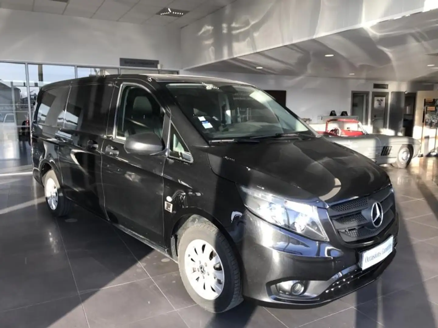 Mercedes-Benz Vito 114 CDI Long Select E6 Propulsion Gris - 2