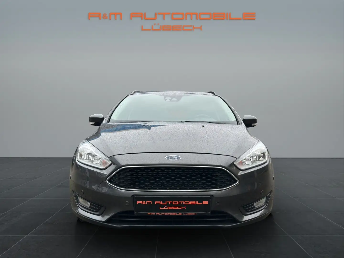 Ford Focus Turnier Business Zahnriemen u. Service NEU Grau - 2