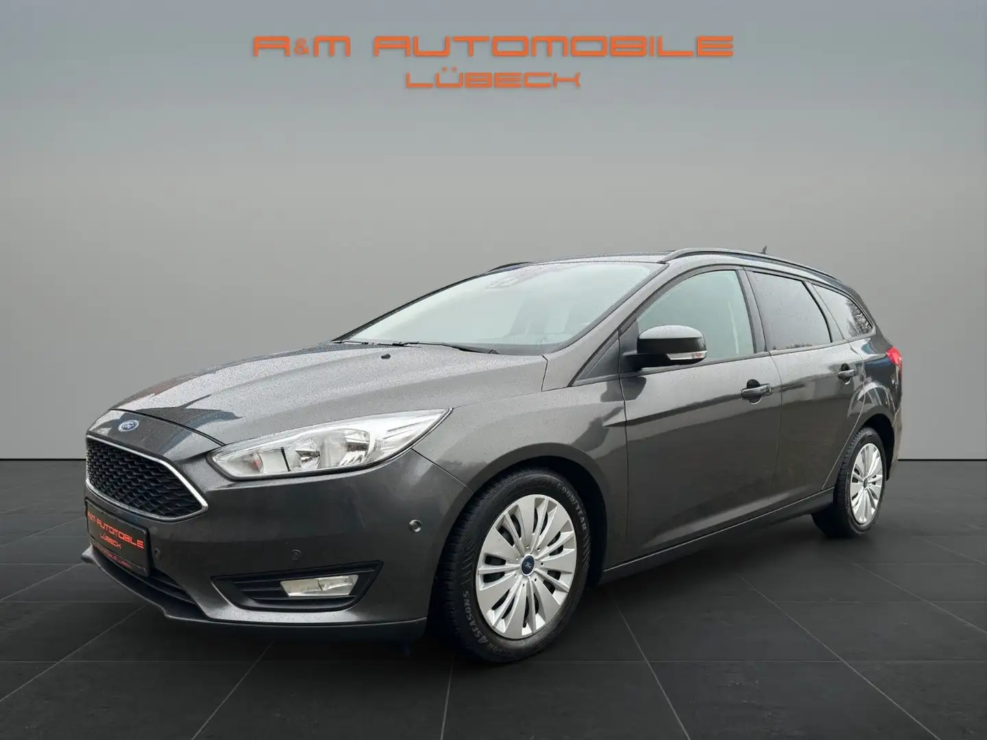 Ford Focus Turnier Business Zahnriemen u. Service NEU Grau - 1
