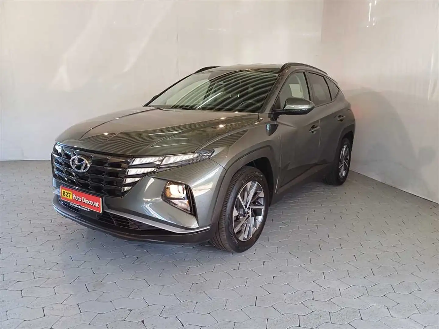 Hyundai TUCSON 1.6 T-GDI AHK+SHZ+PDC Grau - 1
