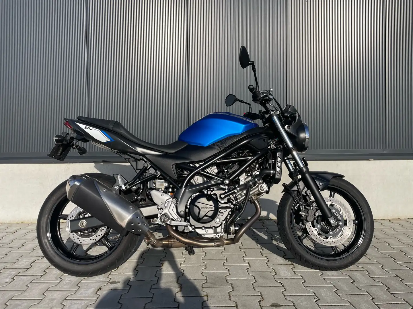 Suzuki SV 650 a - 1