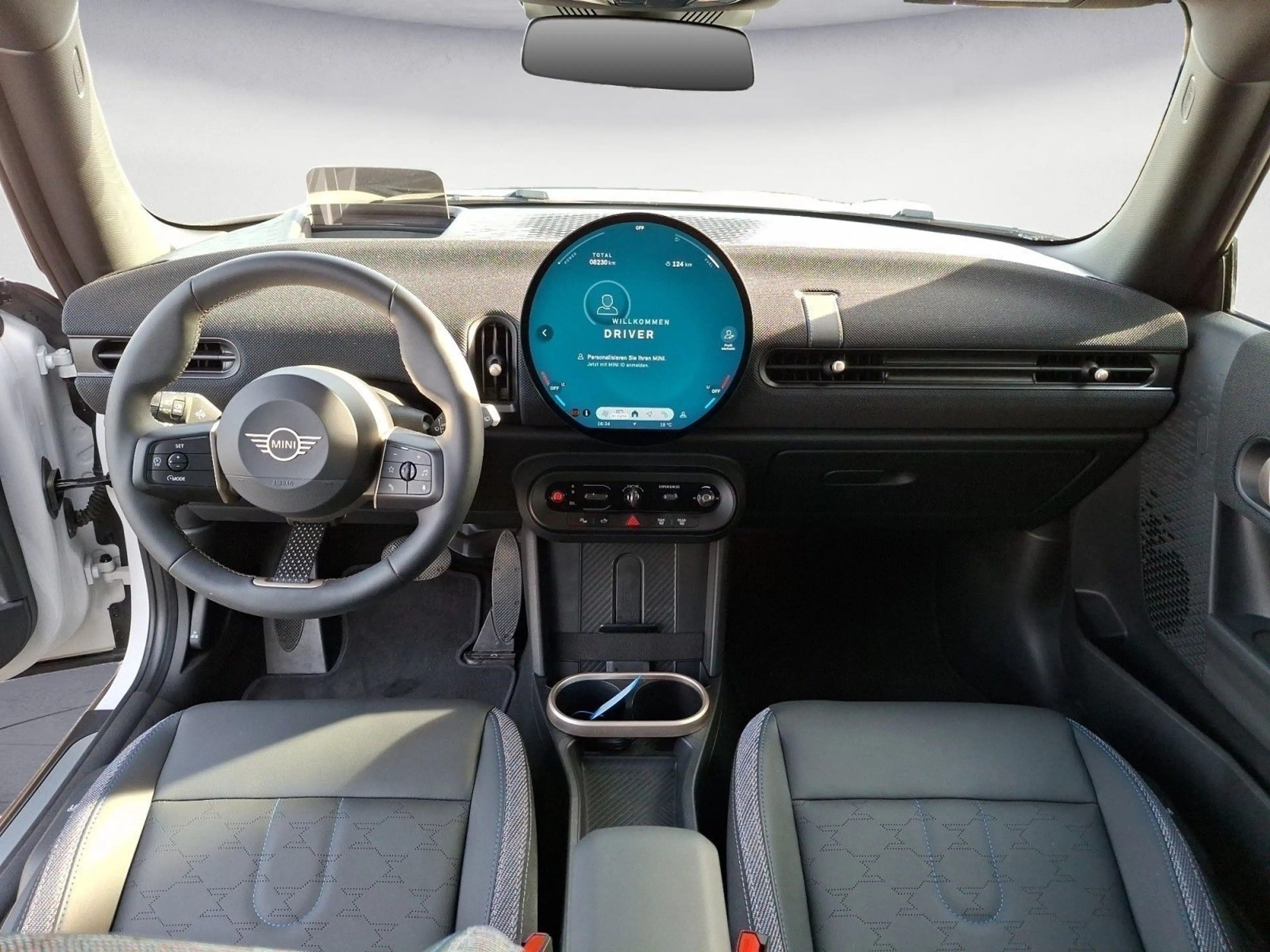 MINI Cooper C COOPER C *ClassicTrim*Navi*Panorama*LED*PDC*SHZ* — photo 14