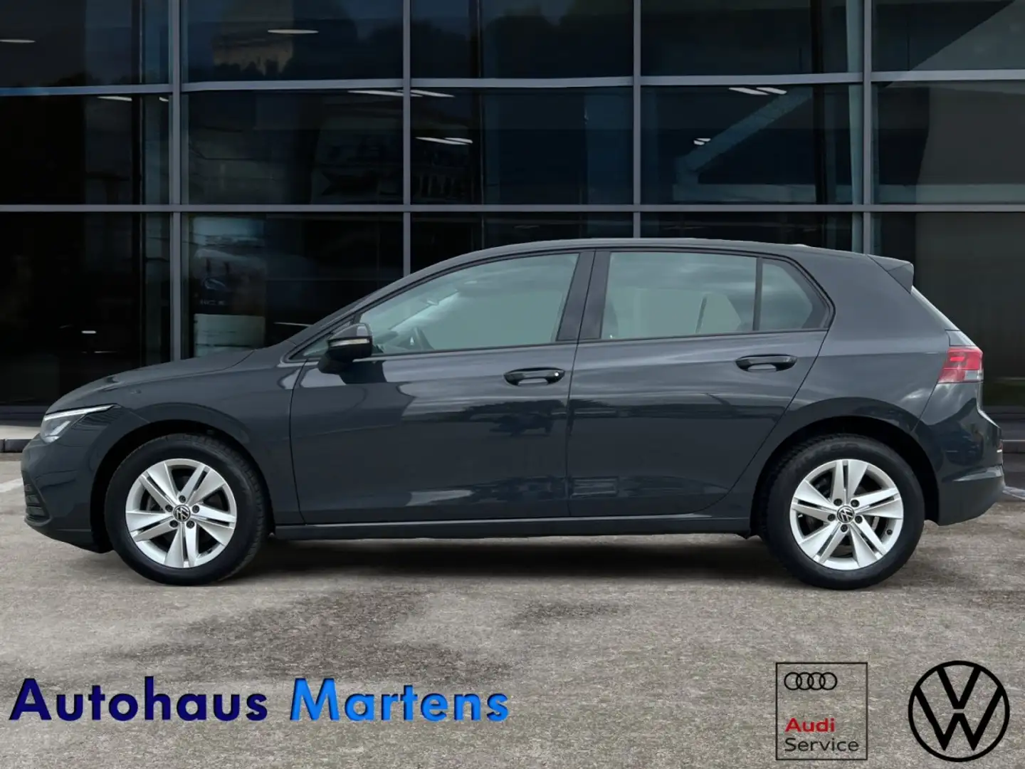 Volkswagen Golf VIII 2.0 TDI Life Klima Navi Einparkhilfe Gris - 2