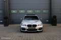 BMW 140 1-serie M140i xDrive High Executive Grau - thumbnail 2