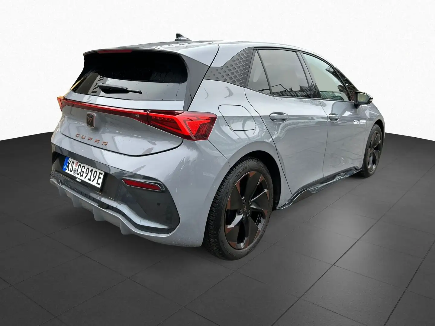 CUPRA Born Edition Dynamic 170 kW 60 kWh Grau - 2