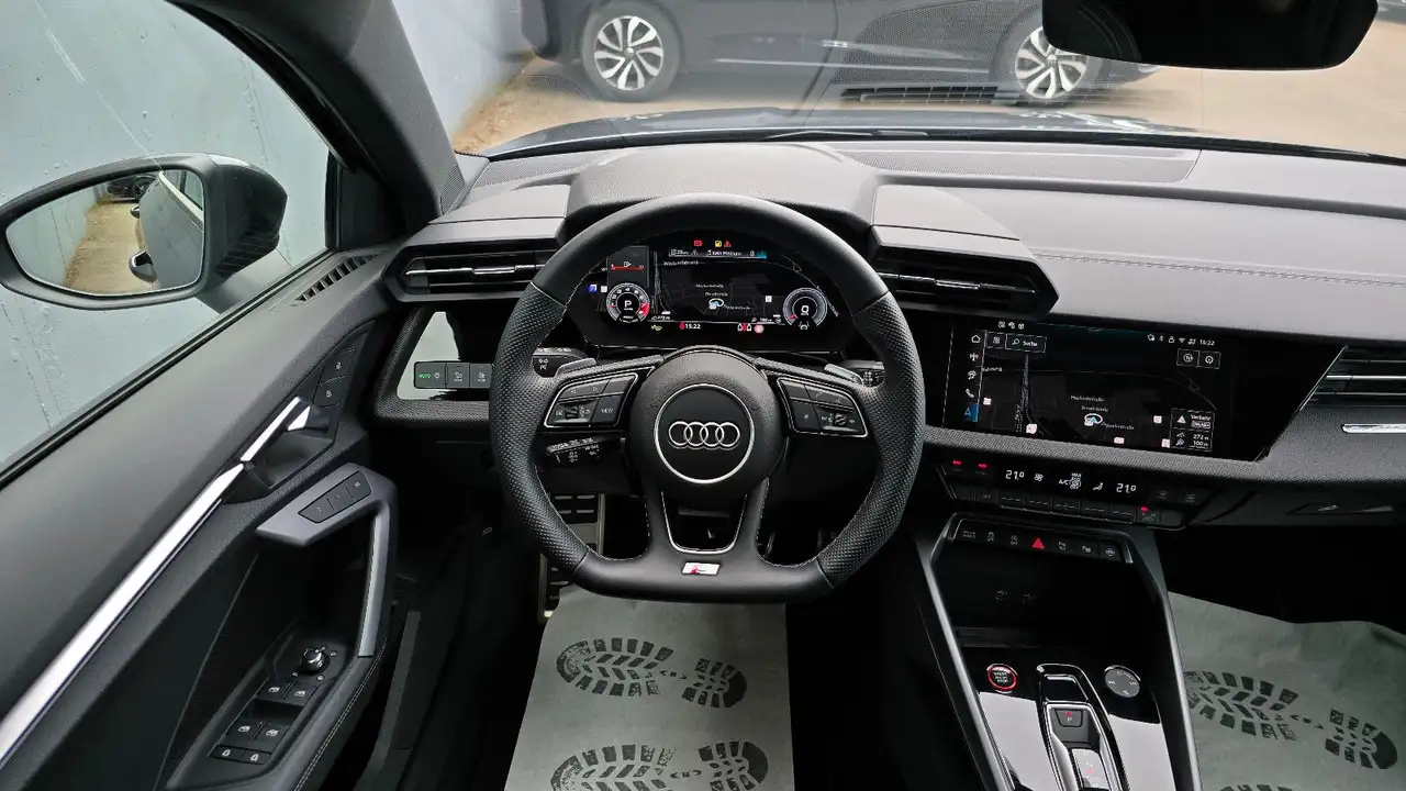 Audi S3 TFSI S tronic quattro Sportback Pano/Matrix, миниатюра 11