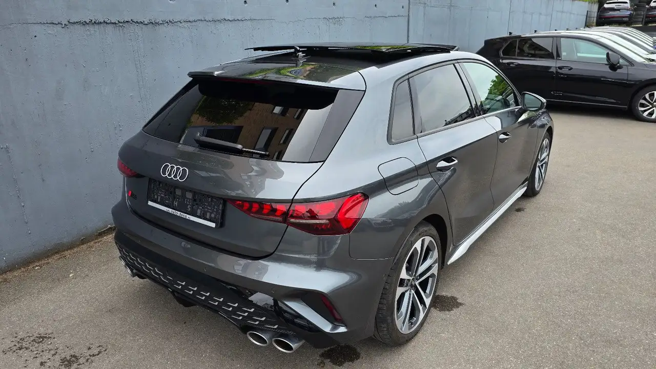 Audi S3 TFSI S tronic quattro Sportback Pano/Matrix, миниатюра 4
