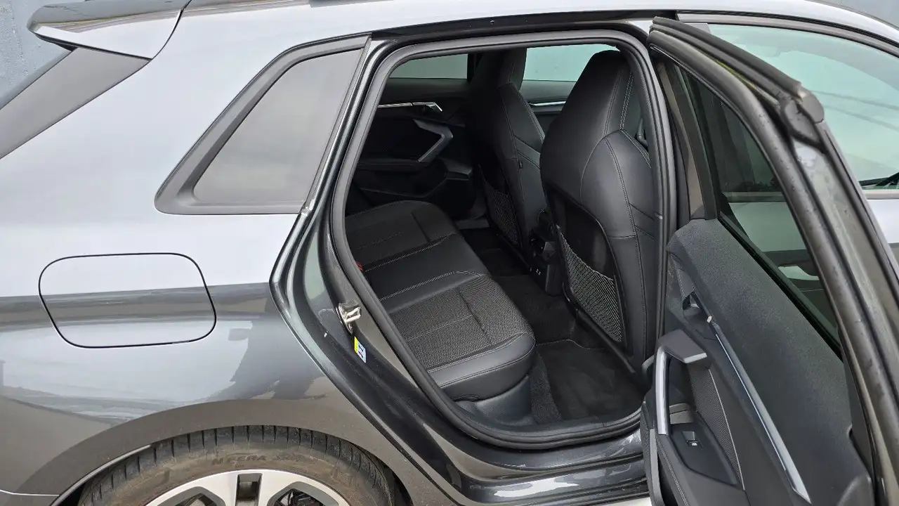 Audi S3 TFSI S tronic quattro Sportback Pano/Matrix, миниатюра 8