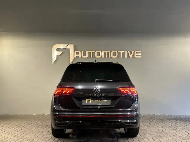 Volkswagen Tiguan view 11