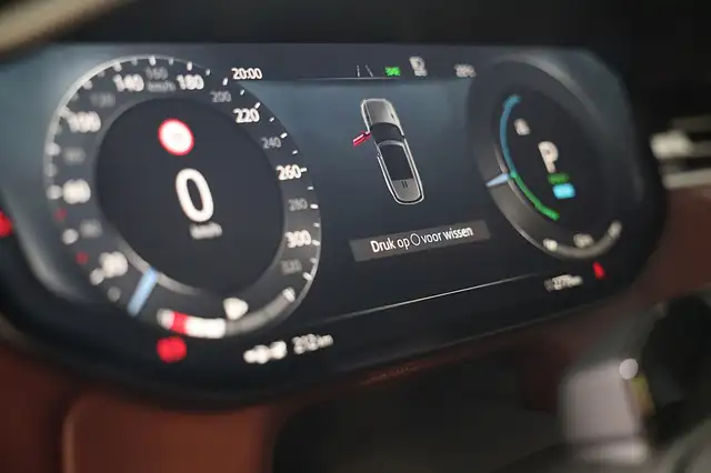 Land Rover Range Rover Sport view 9