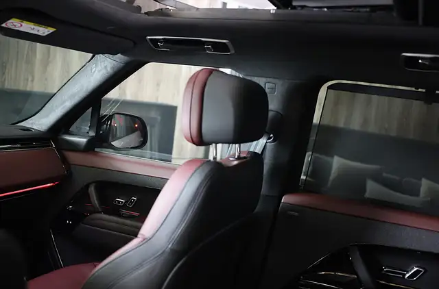 Land Rover Range Rover Sport view 26