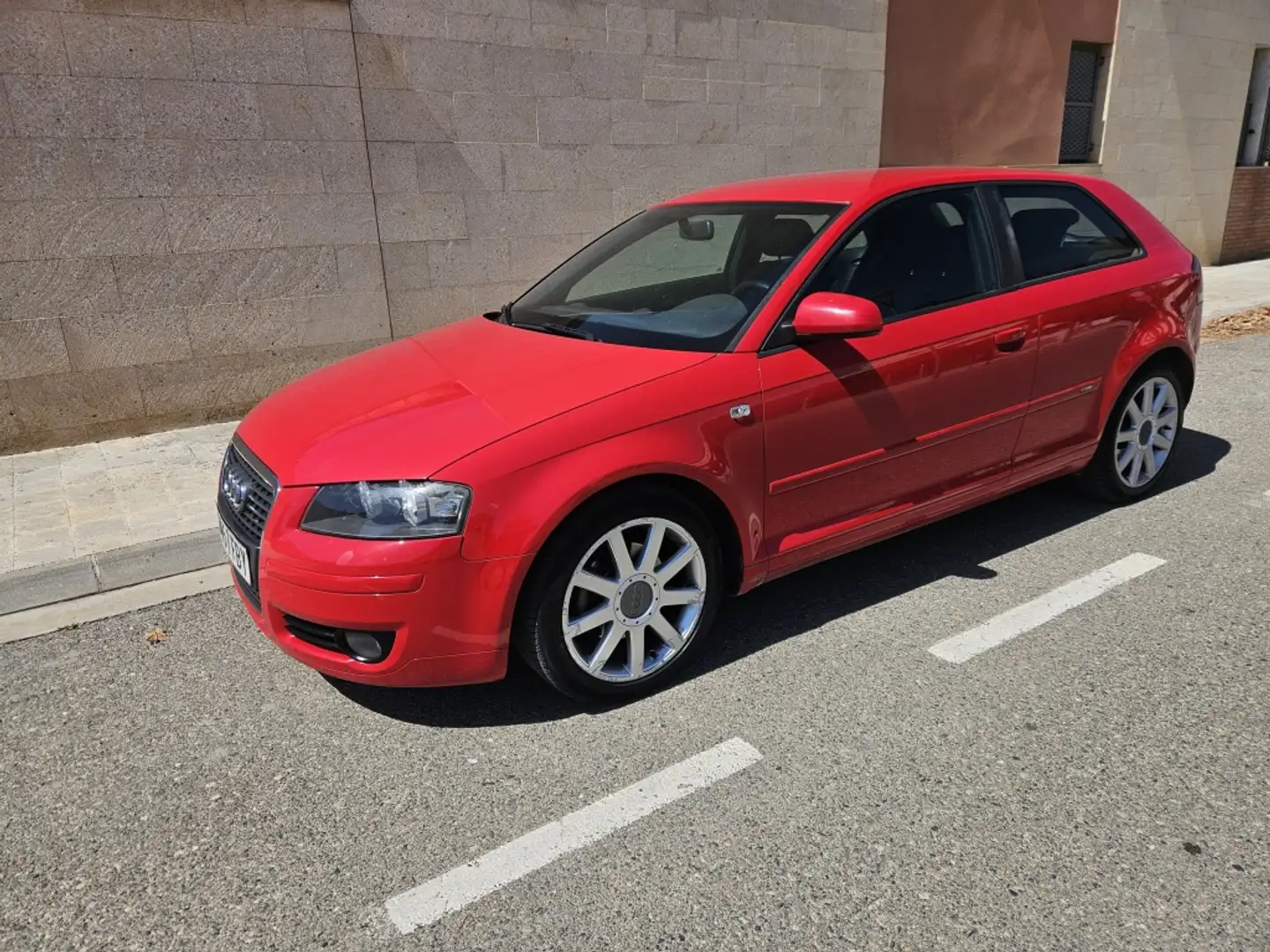 Audi A3 2.0TDI Ambiente quattro Rot - 1