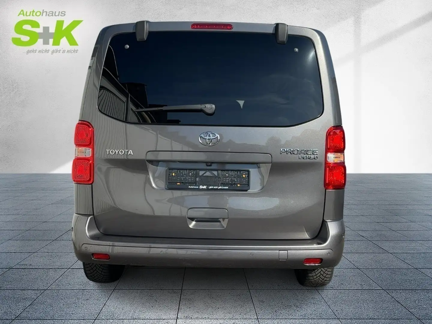Toyota Proace Verso 2.0 D-4D L1 Team D*8-SITZE+KAMERA+CARPLAY* Grau - 2