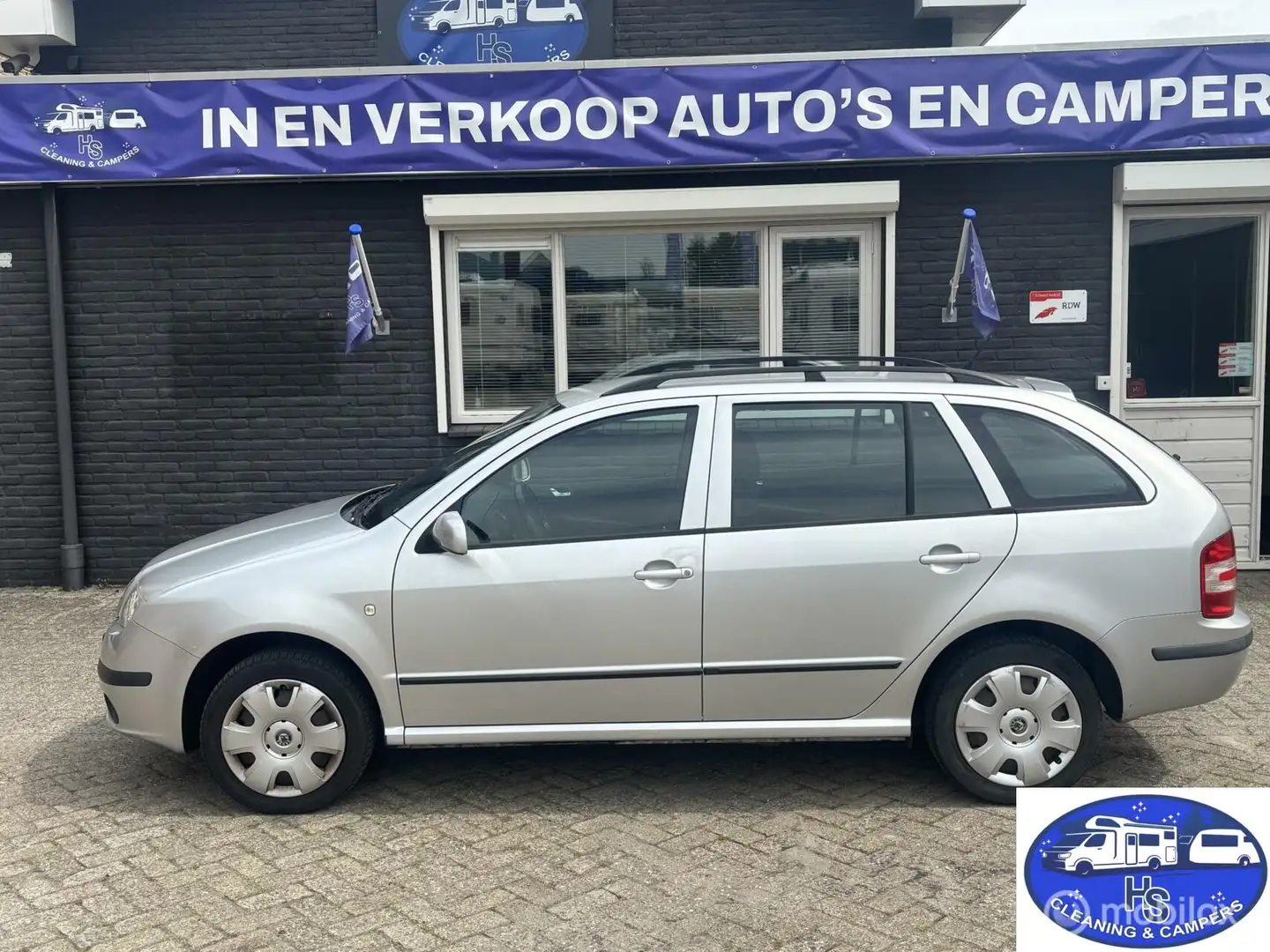 Skoda Fabia Combi 1.4-16V Spirit+ Gris - 1
