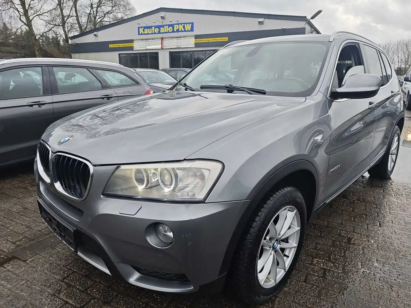 BMW X3 xDrive20d Grau - 1