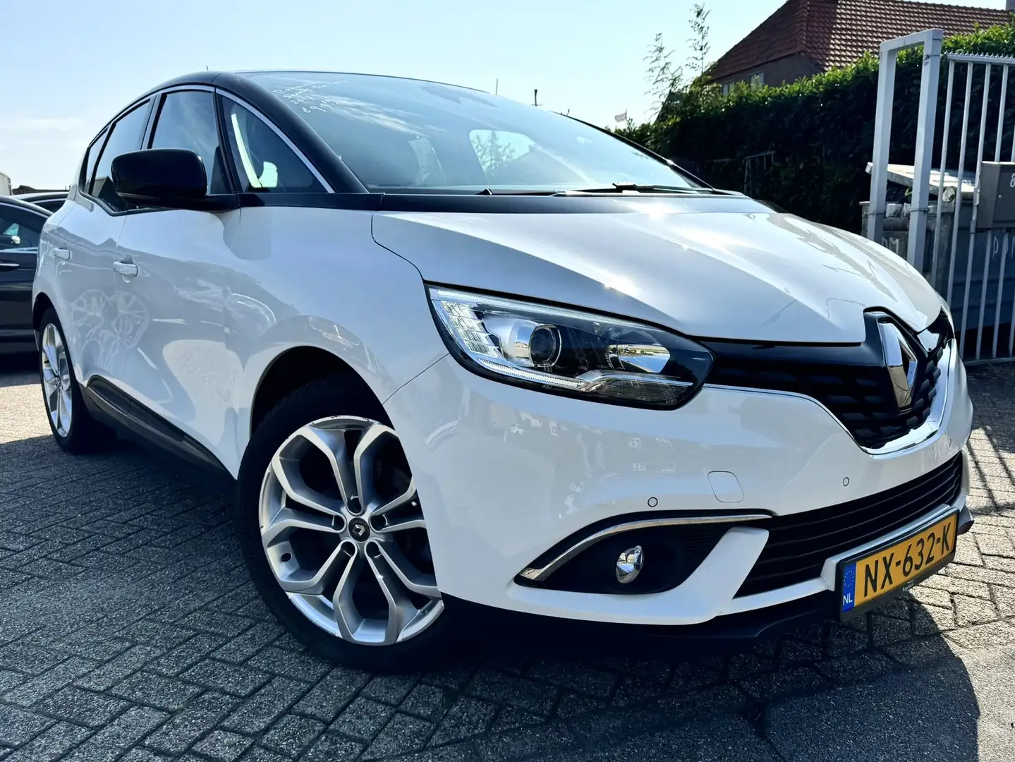 Renault Scenic TCe Zen LPGG3 Xenon/Navi/Vision/Trekhaak Alb - 1