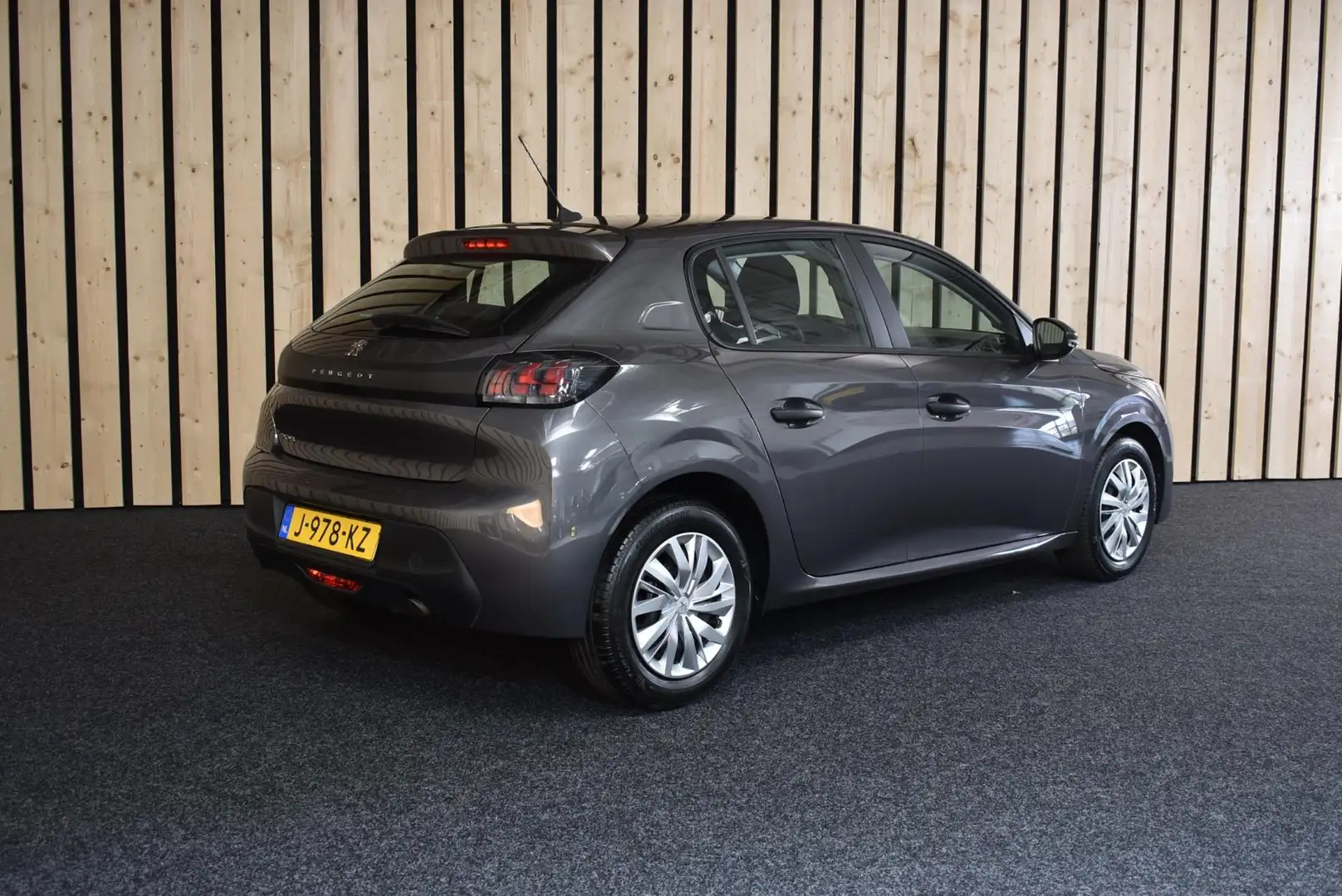 Peugeot 208 1.2 PureTech Like 44dkm Airco Cruise 5-drs NL-auto Grijs - 2