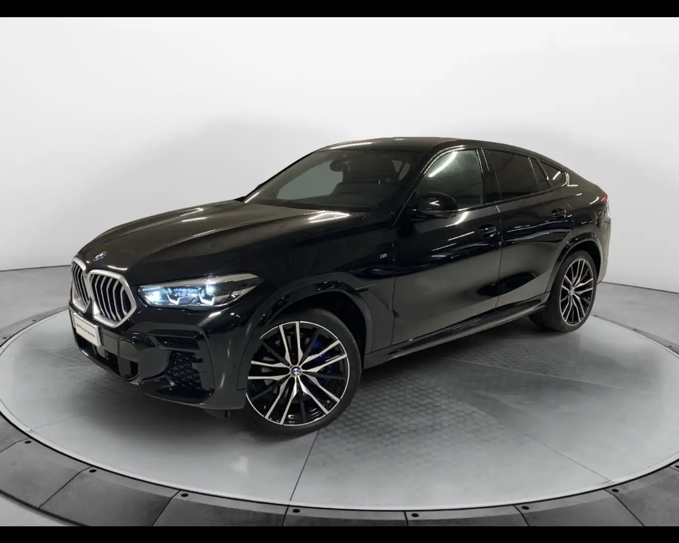 BMW X6 xdrive30d mhev 48V Msport auto Чёрный - 1