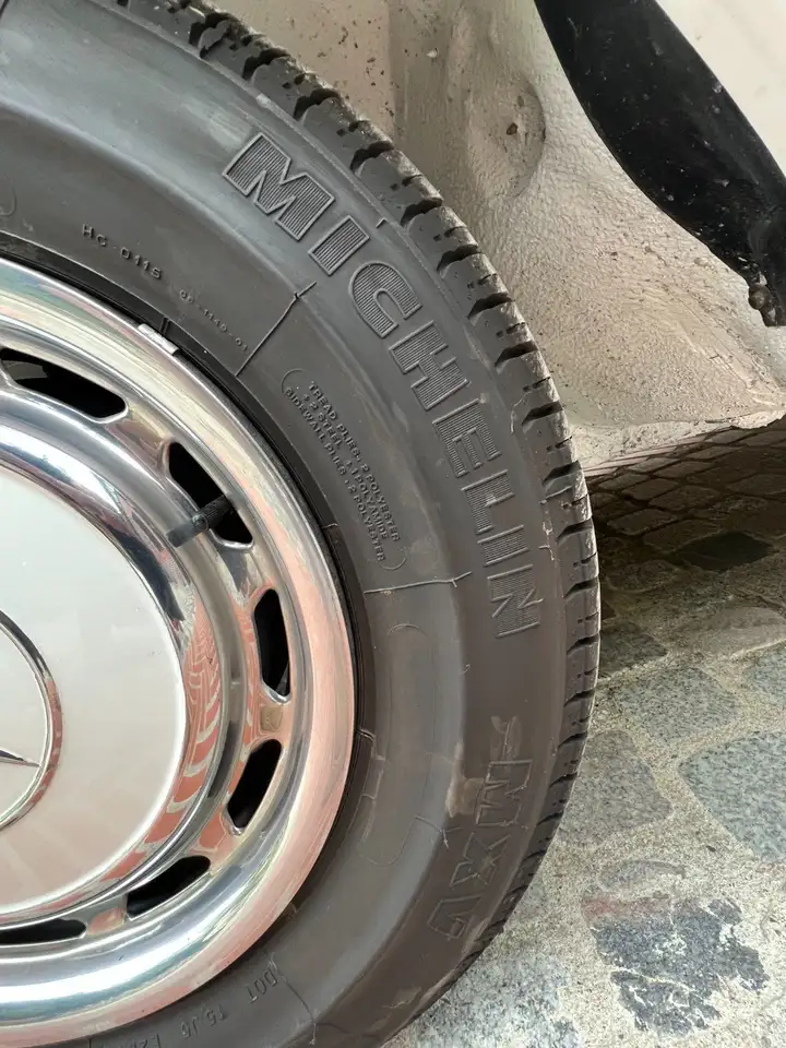 Mercedes-Benz 240 W115 D Restauration De Haut Niveau, foto 9