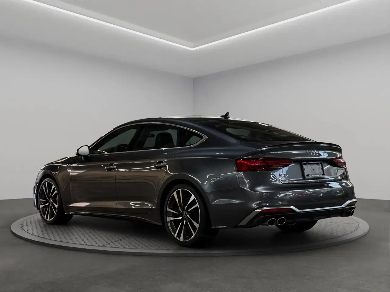 Audi S5 снимка Audi S5