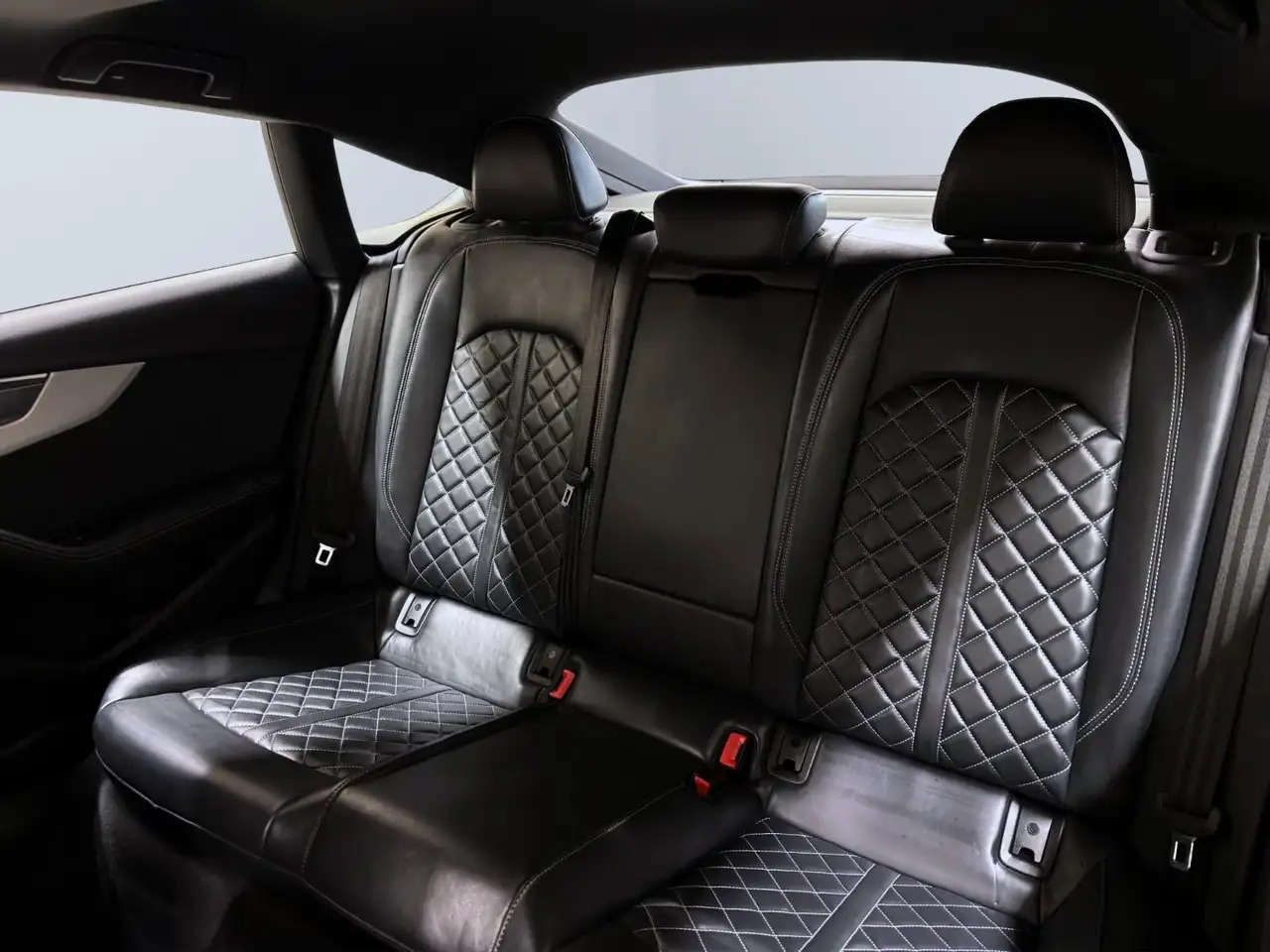 Audi S5 снимка Audi S5