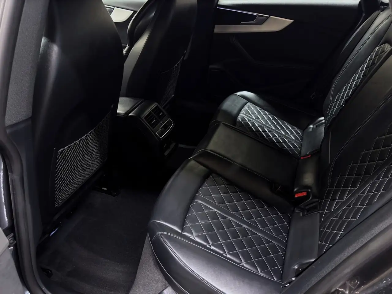 Audi S5 снимка Audi S5