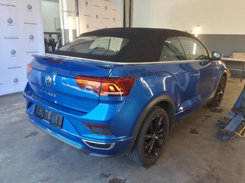 Volkswagen T-Roc R-Line 1.5 TSI LED/Leder/AppCon/ — photo 3