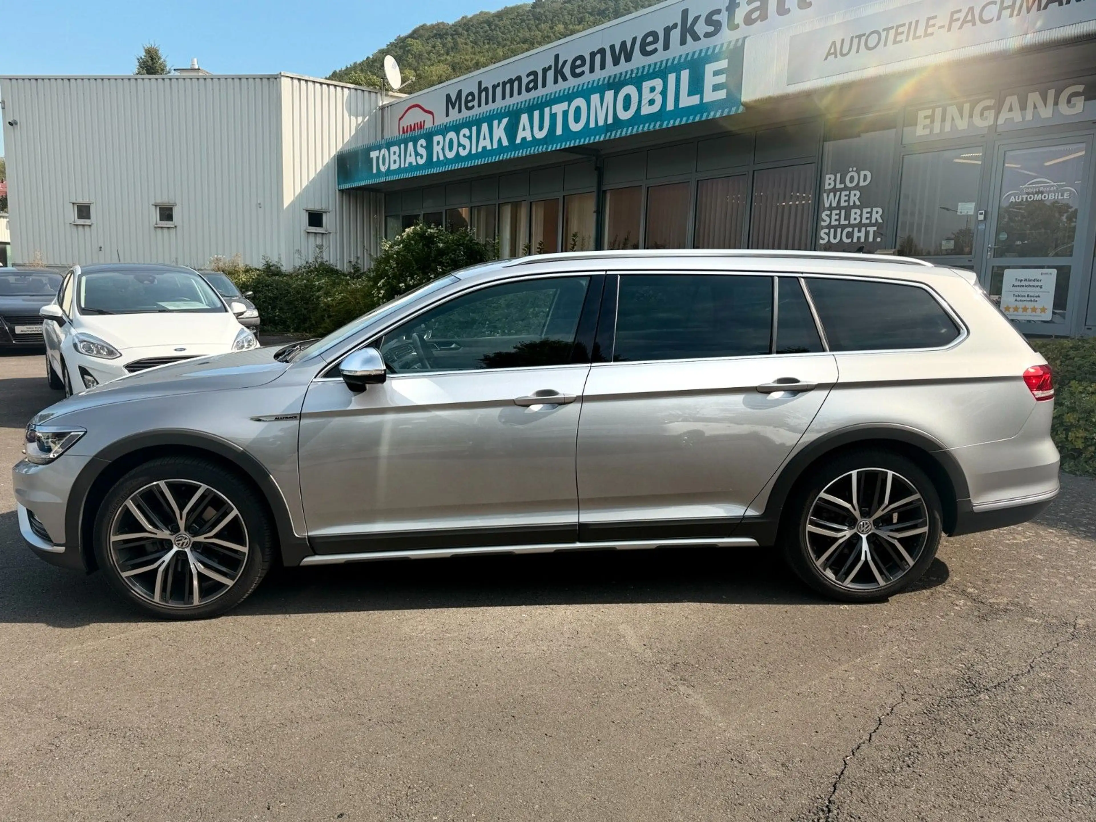 Volkswagen Passat Alltrack *LED*360Grad*4WD*ACC*PDC* — photo 14